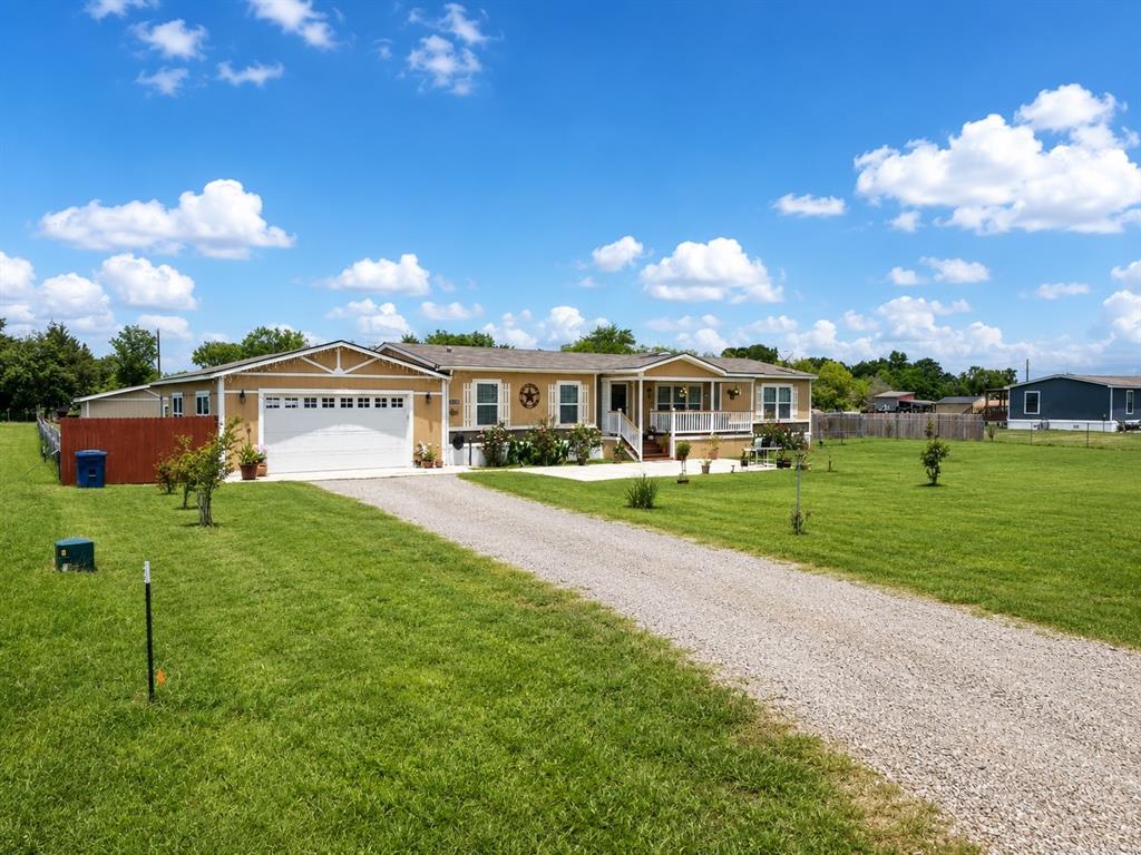 2823 Grays Prairie Lane — photo