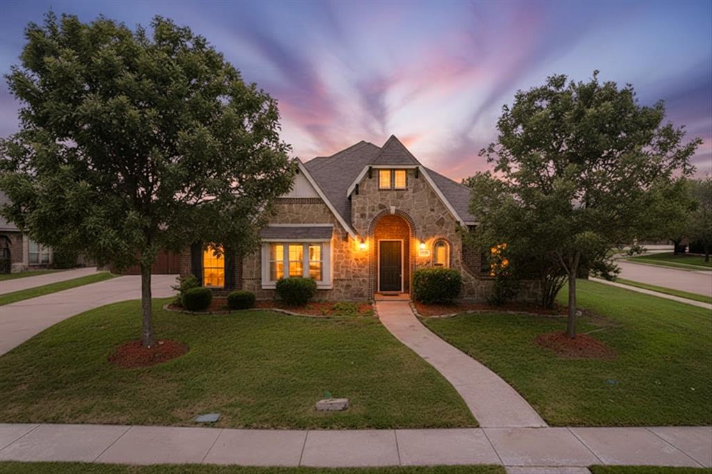6633 Meadow Glen Drive — photo