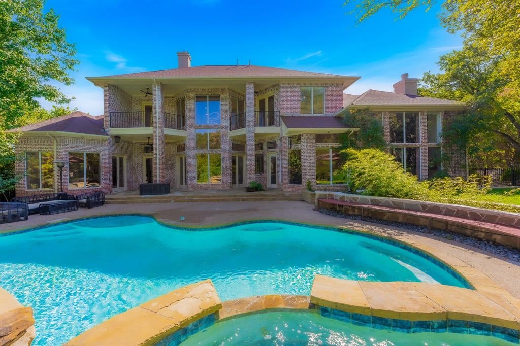 3205 High Point Drive — photo