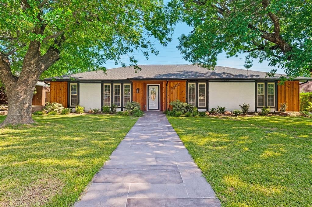 2302 Greenhill Drive — photo