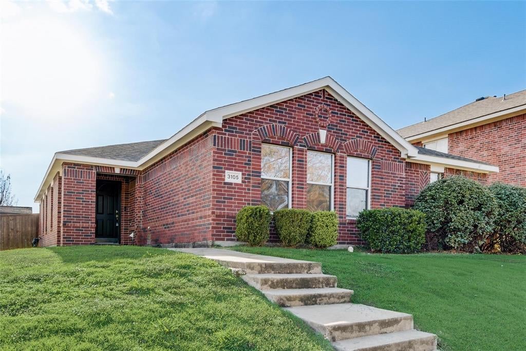 3105 Silver Creek Drive — photo