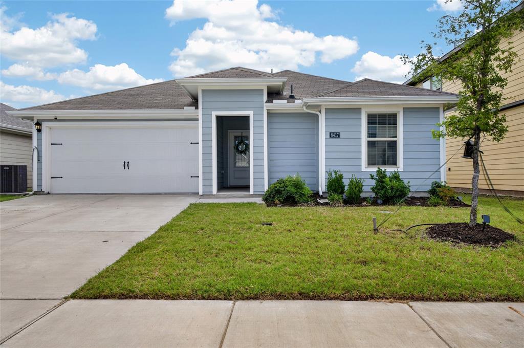 6417 Shoreline Lane — photo