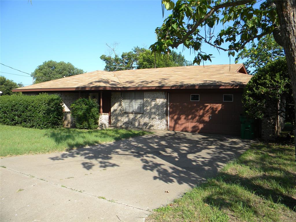 1450 W Ash Street — photo