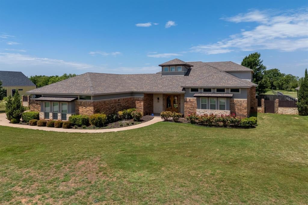 302 Southwind Circle — photo