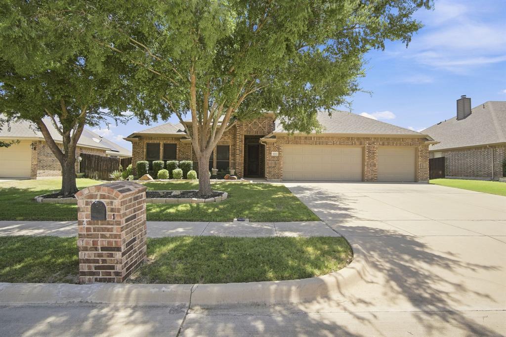 5610 Paradise Drive — photo