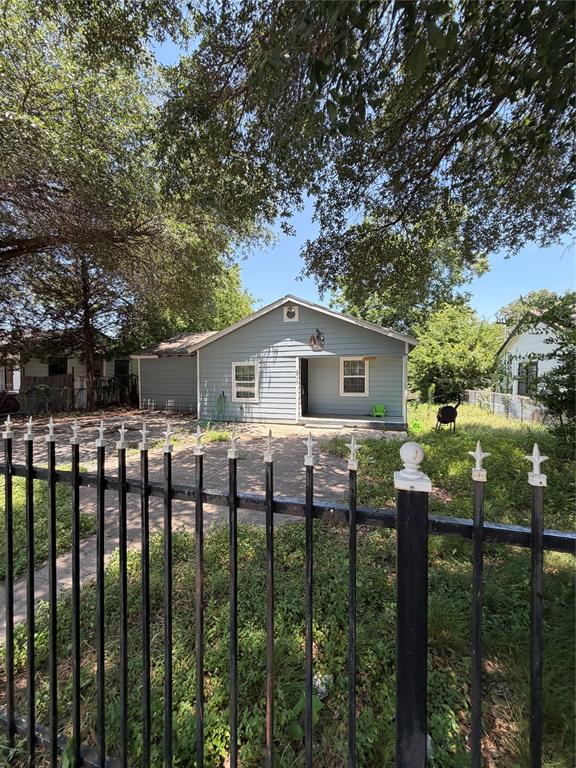 3717 Childress Street — photo
