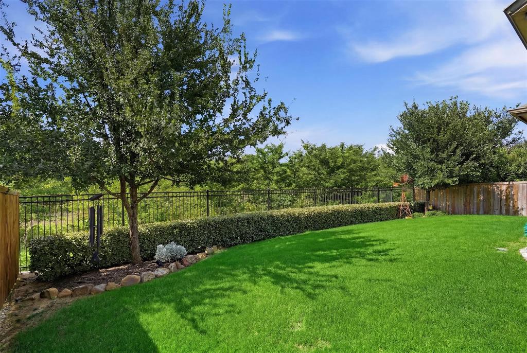 1109 Shire Drive — photo