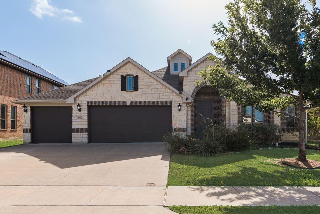102 Cimmaron Court — photo