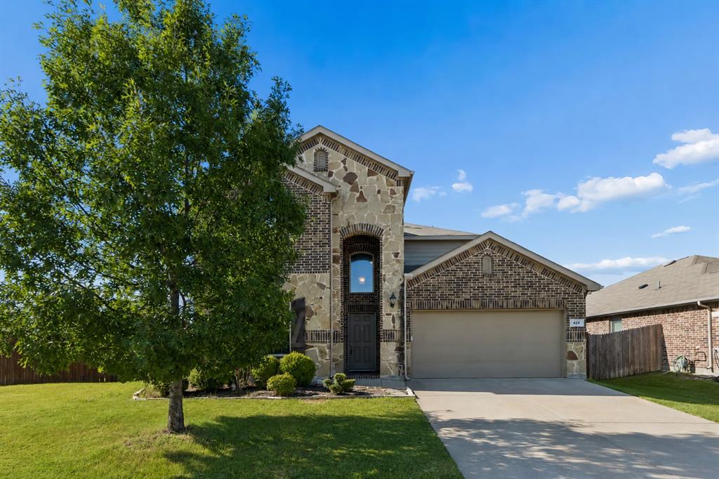 424 Eureka Court — photo