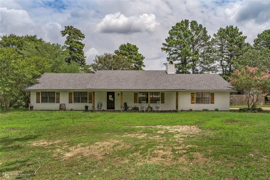 1426 Caney Lake Road — photo