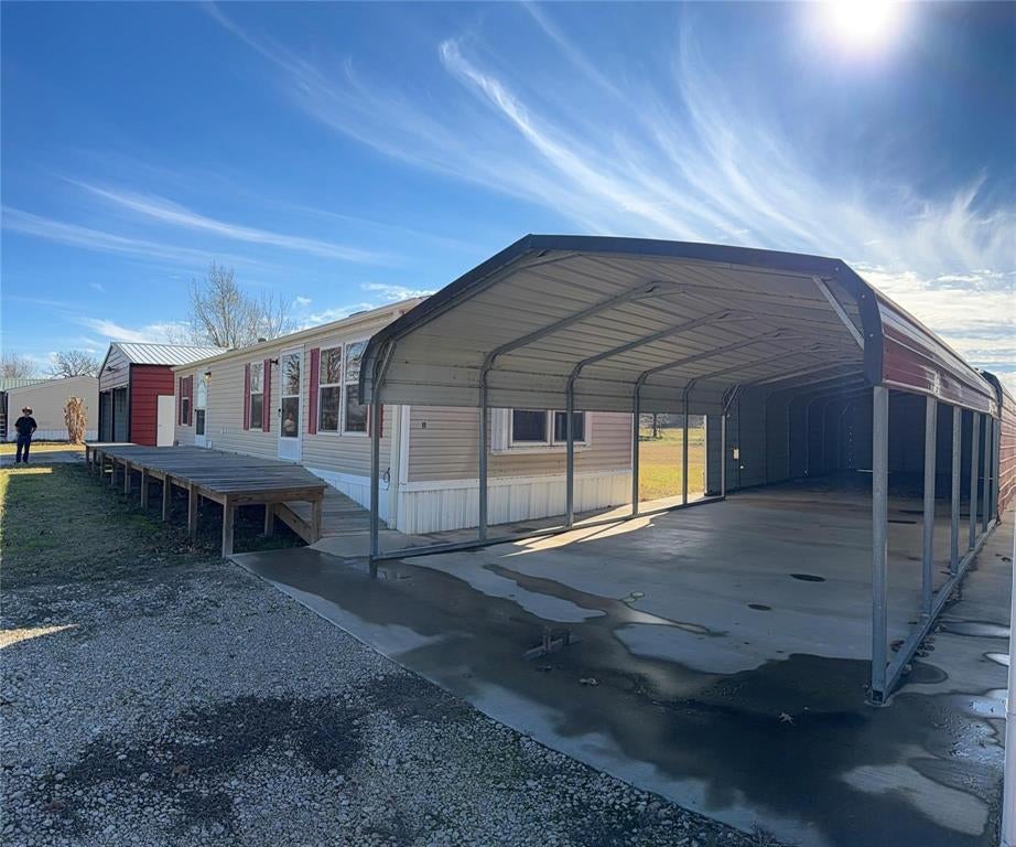745 County Road 1895 — photo