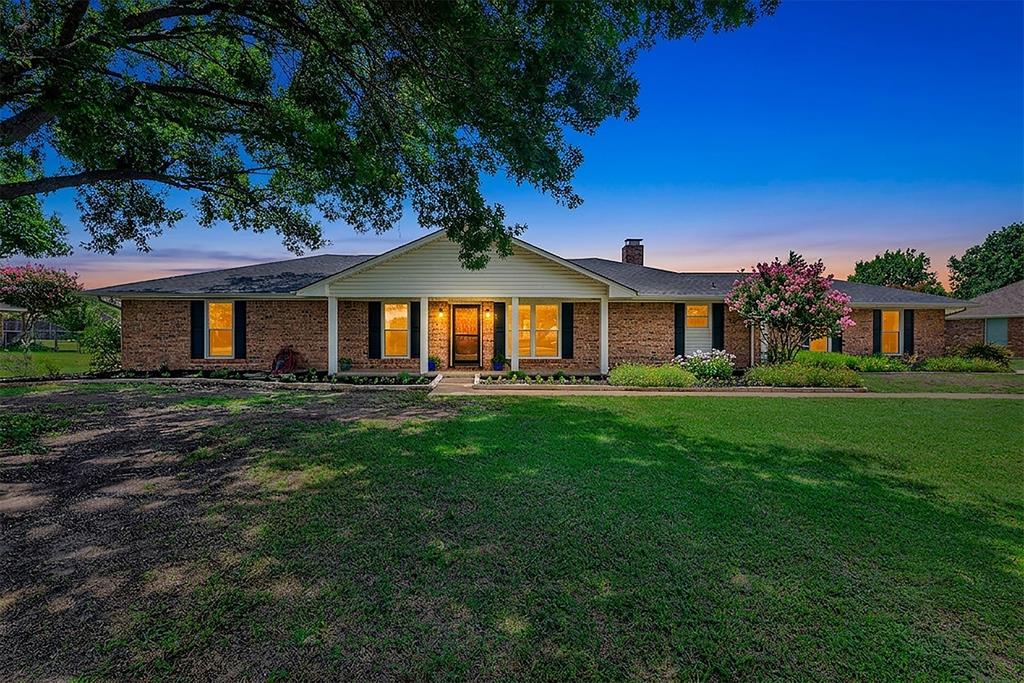 14000 Red Wood Circle N — photo