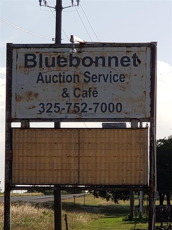 7008 US Highway 67 Highway 84 — photo