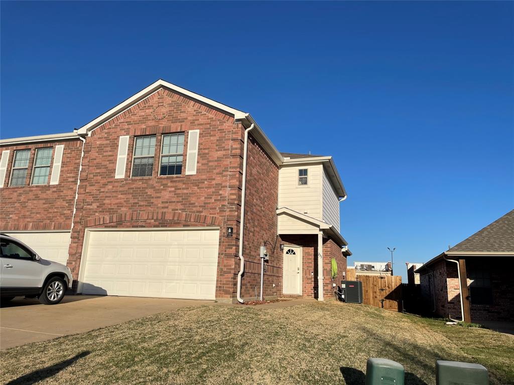 233 Irick Court — photo