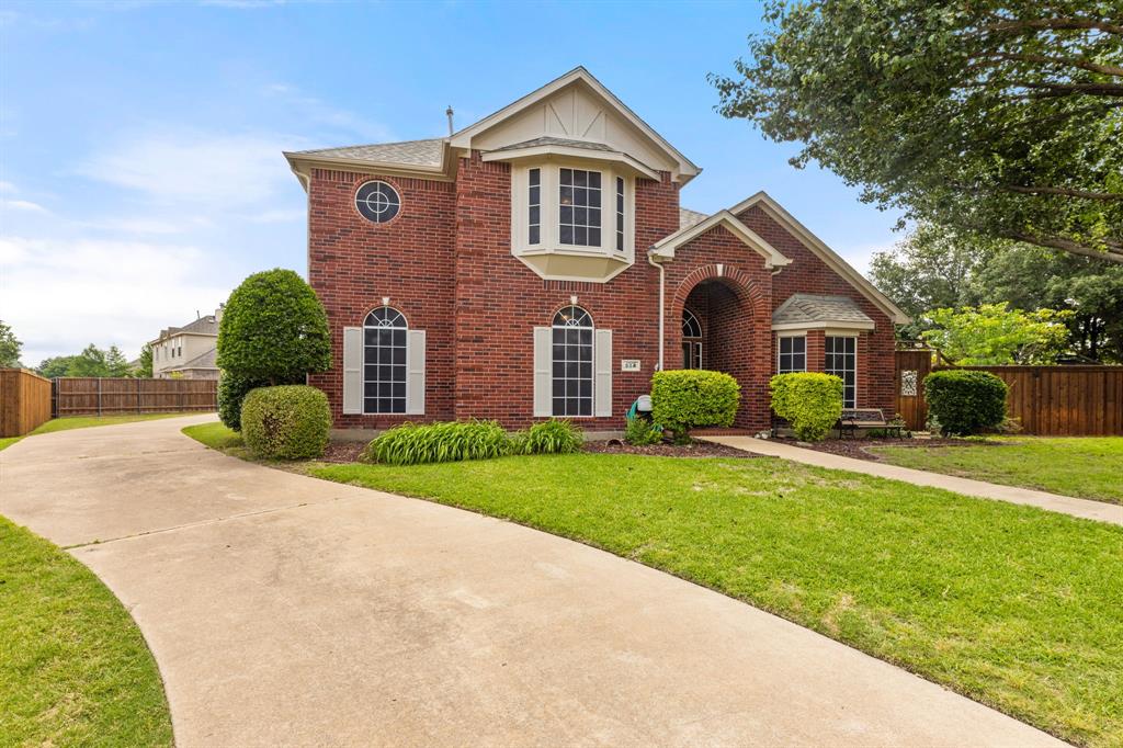 514 Newport Court — photo