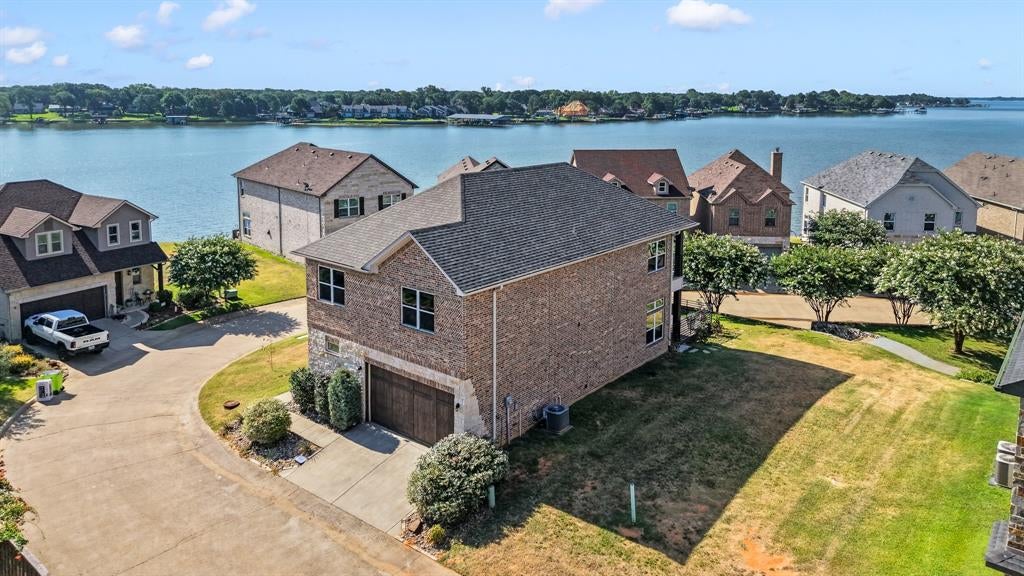 172 Marina Drive — photo