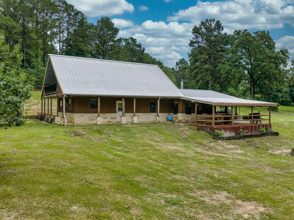 4240 County Road 2107 — photo
