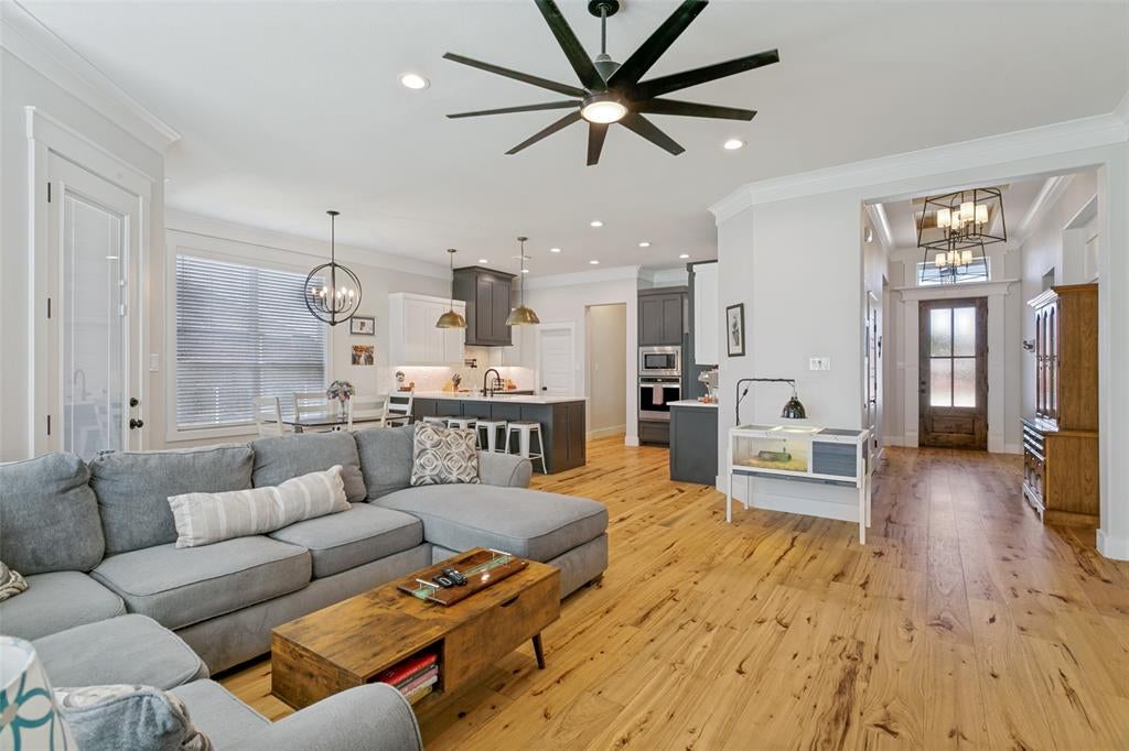 104 Bent Creek Court — photo