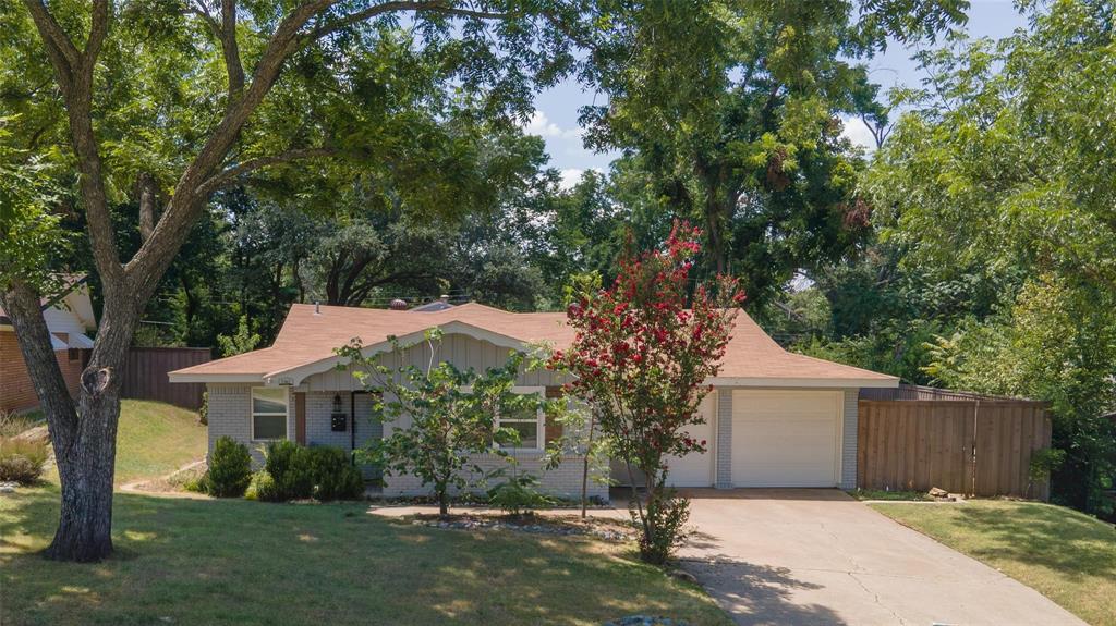 7362 Robinhood Lane — photo