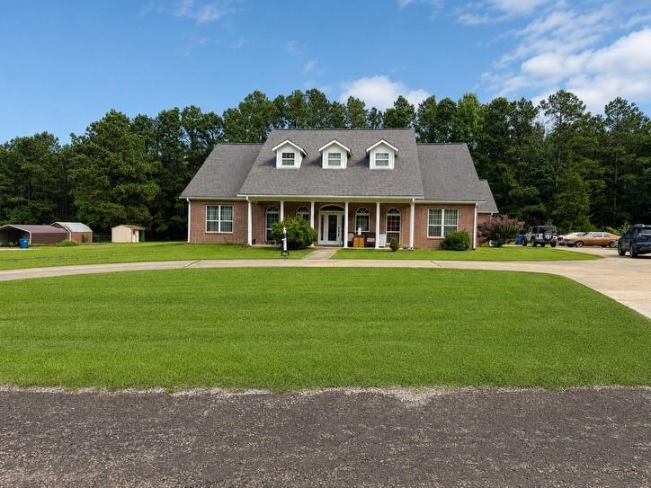 375 Roma Road — photo