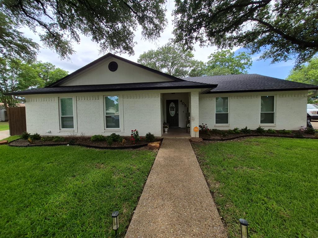405 W Lindenwood Lane — photo
