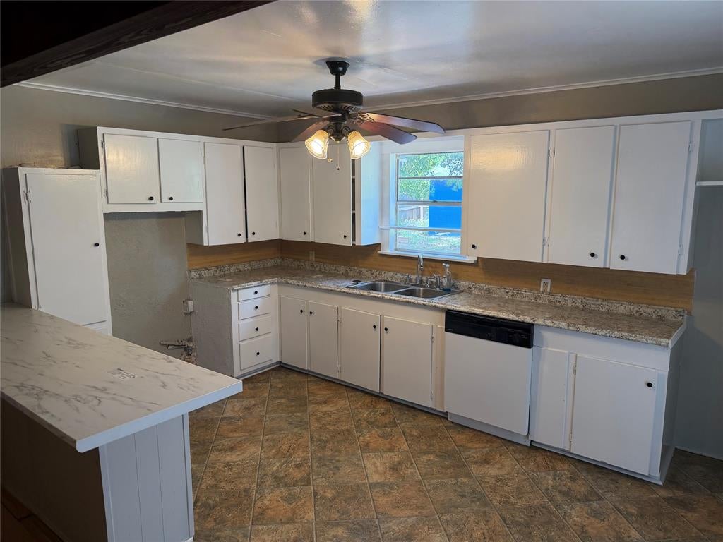 305 E Pliler Precise Road, Longview, TX 75605 — photo 3