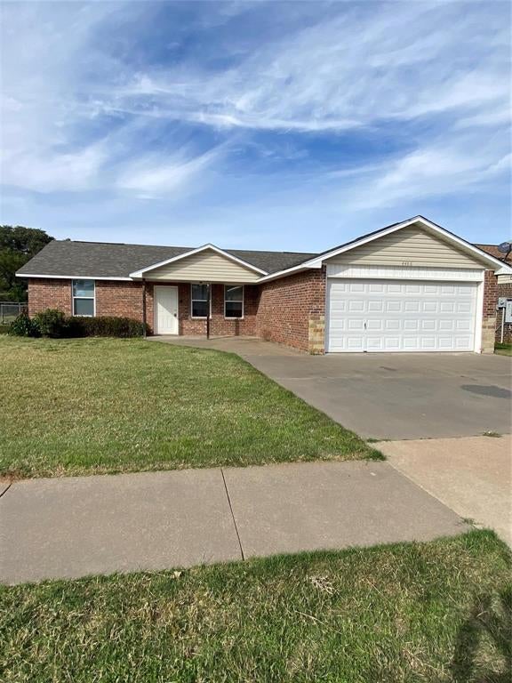 4406 Bobbie Ann Drive — photo