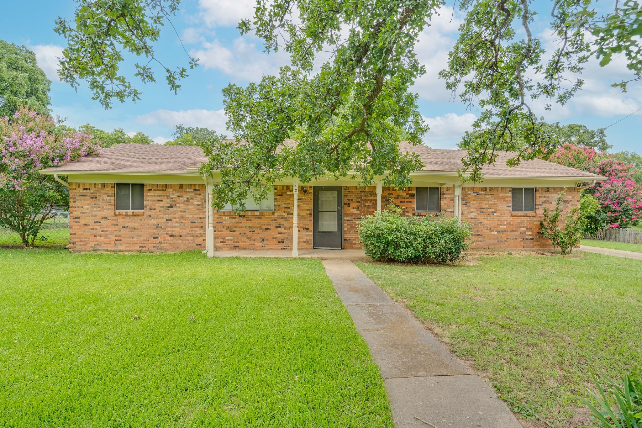 140 Joyce Drive, Argyle, TX 76226 — photo 2