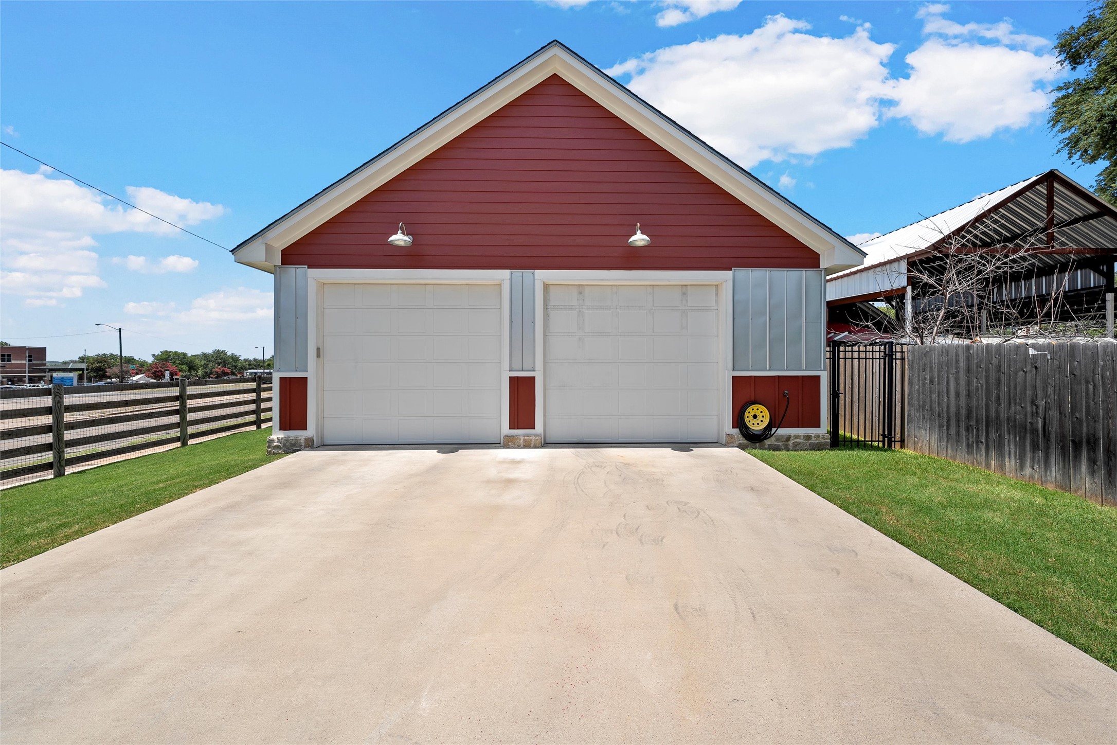 3226 Pine Avenue, Waco, TX 76708 — photo 2