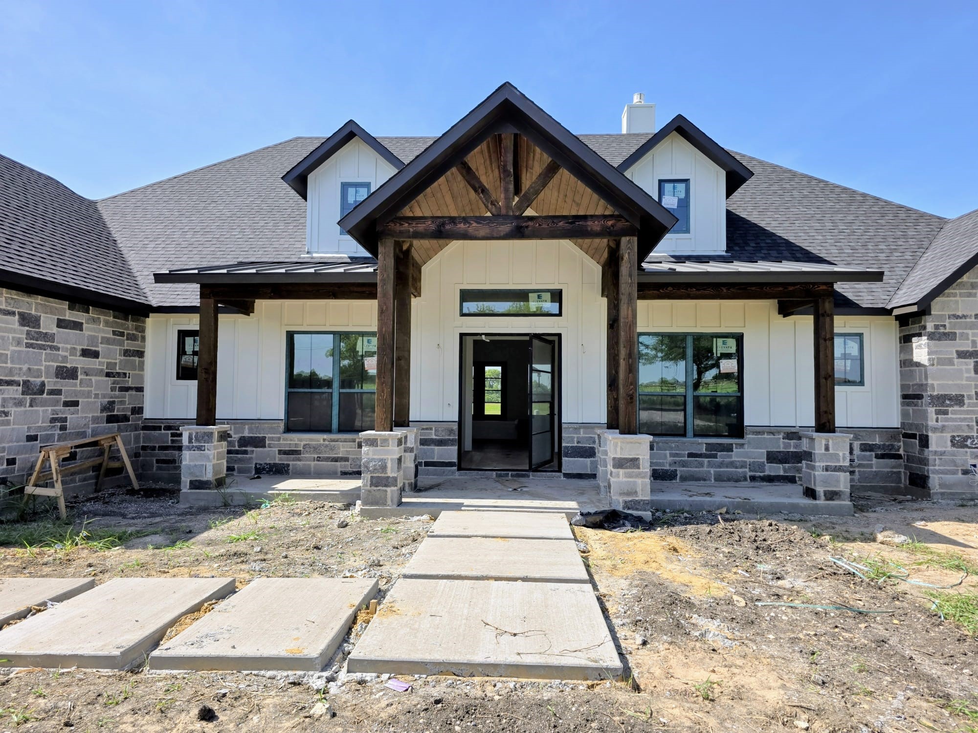 13601 Jackson Road, Krum, TX 76249 — photo 2