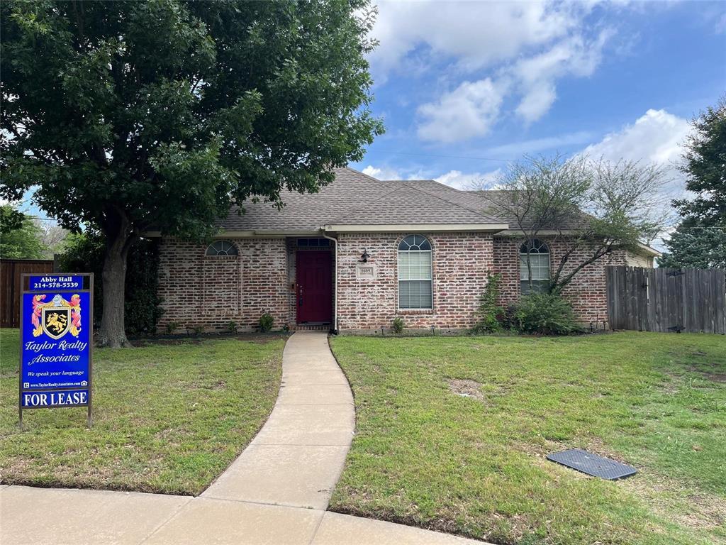 1609 Shady Oaks Lane — photo
