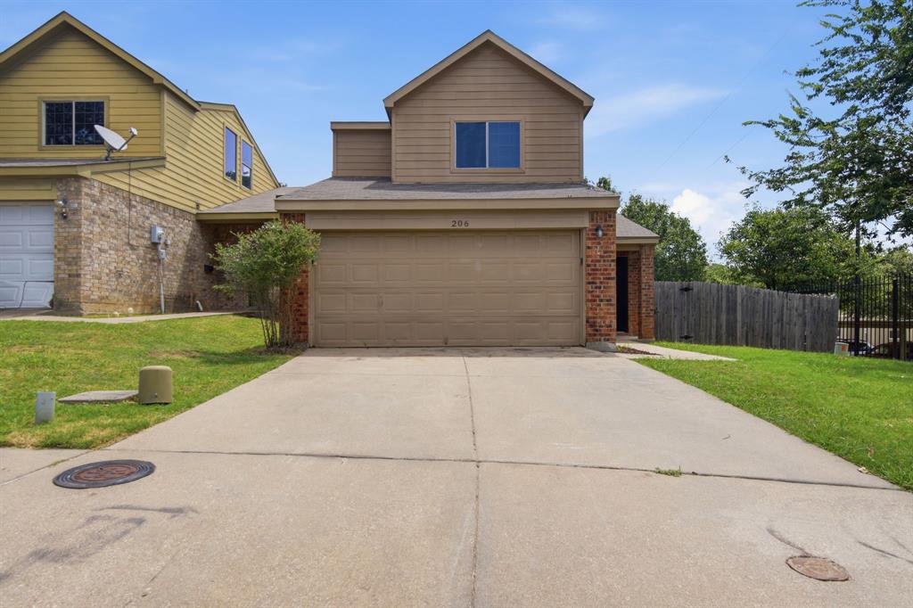 206 River Rock Drive — photo
