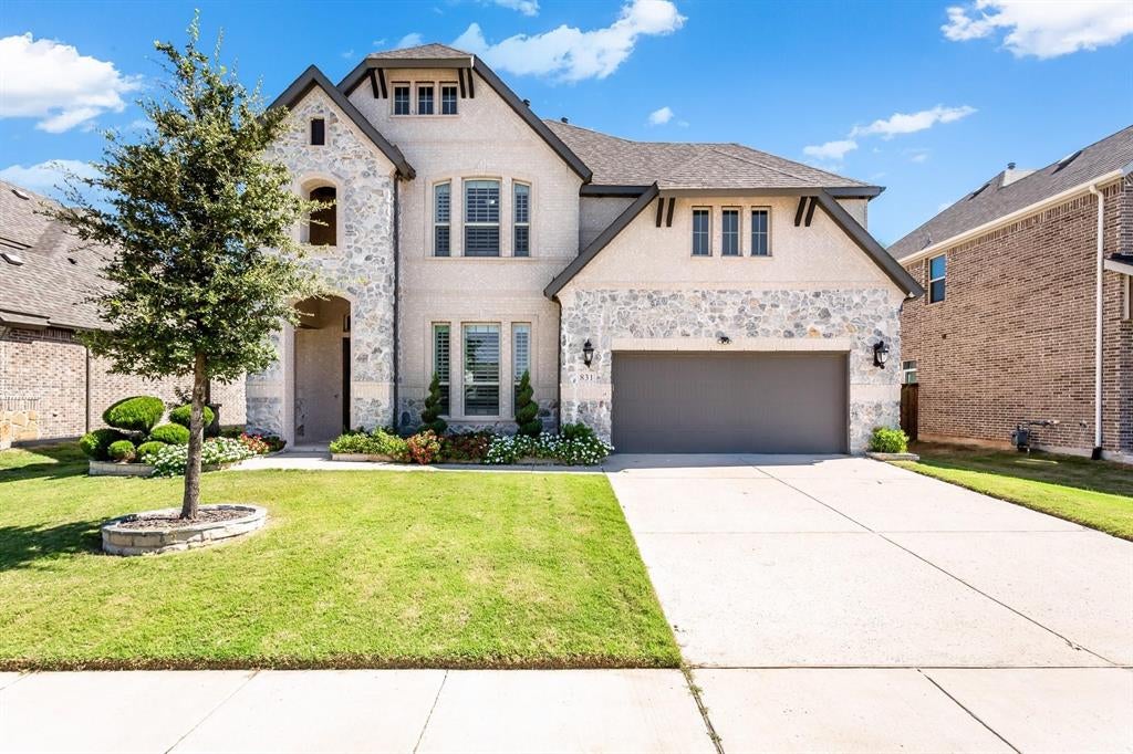 831 Orchard Drive — photo