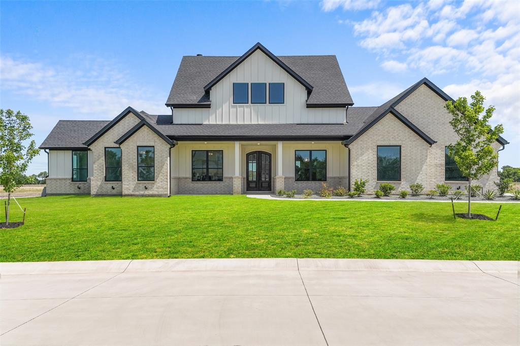 5370 Sunset Road — photo