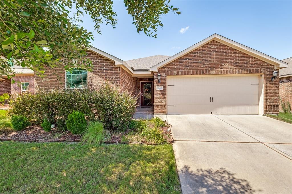 1614 Park Trails Boulevard — photo