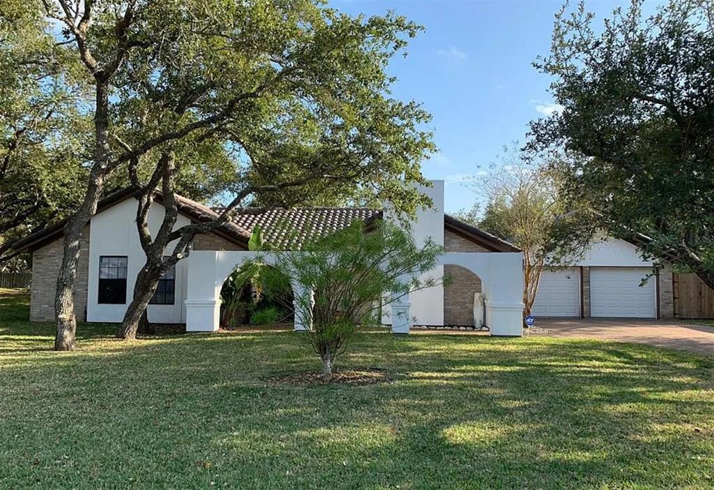 3111 Traylor Boulevard — photo