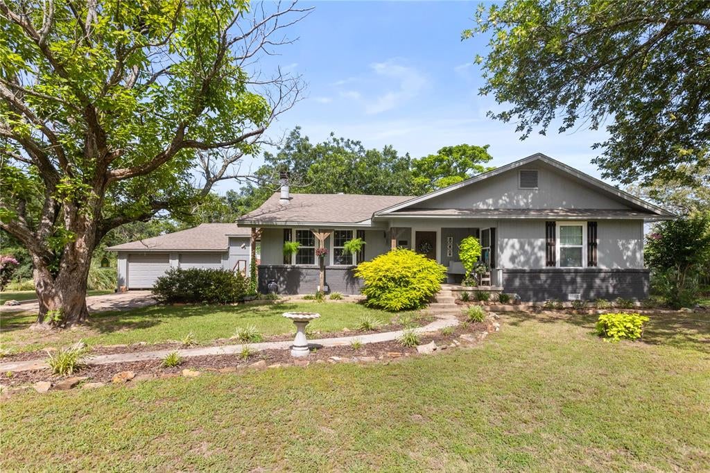 2461 County Road 44800 — photo
