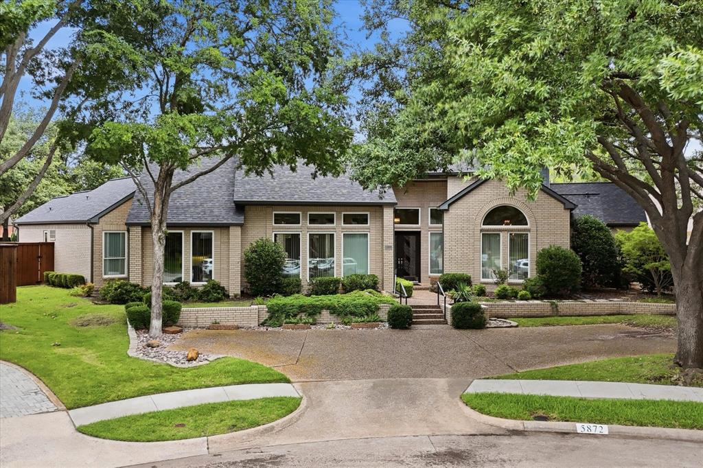 5872 Bridle Bend Court — photo