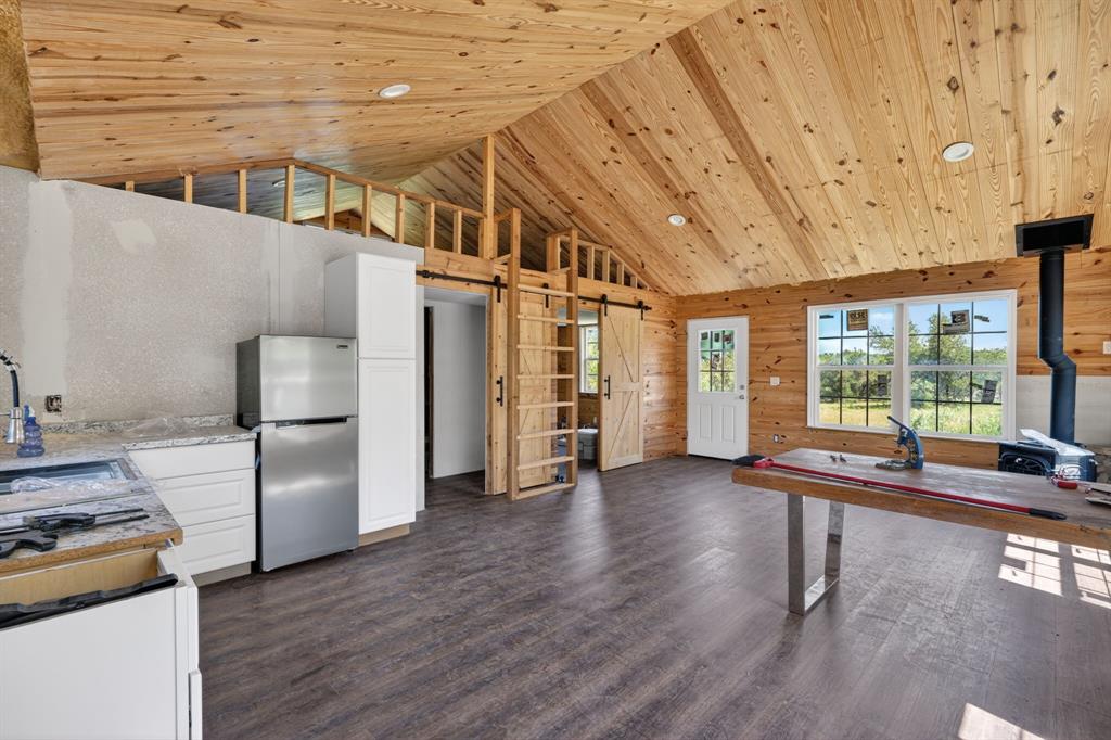 1066 High Point Drive — photo