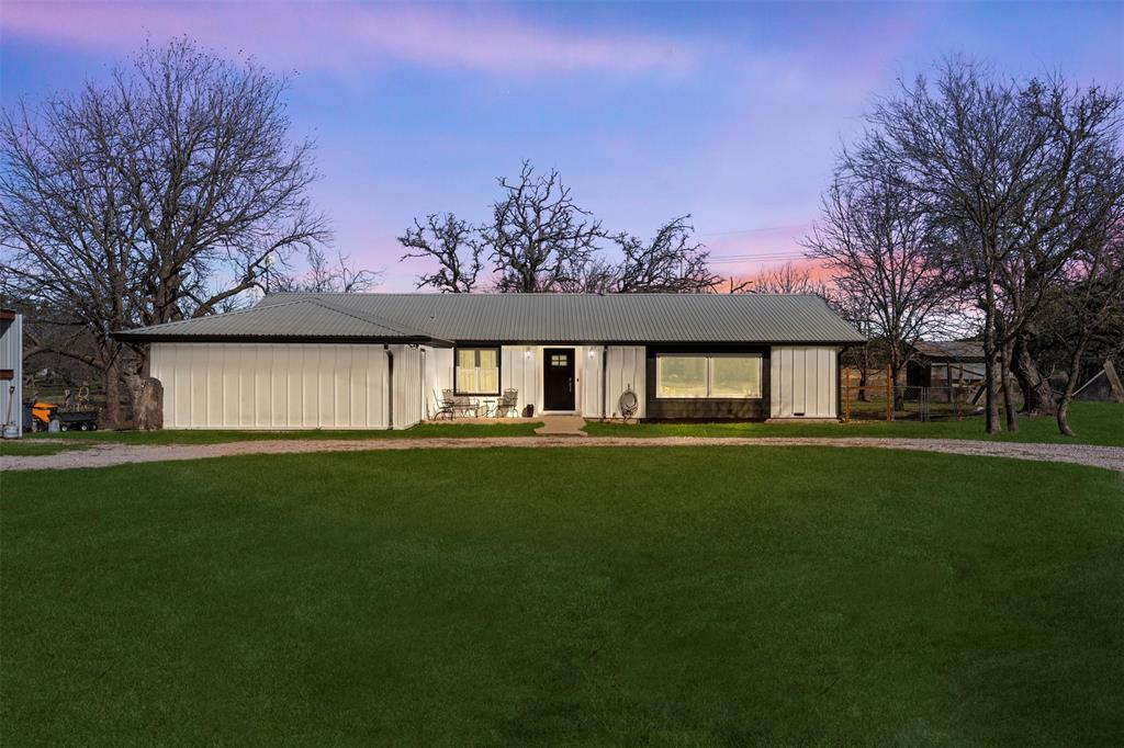 1272 County Road 2102 — photo
