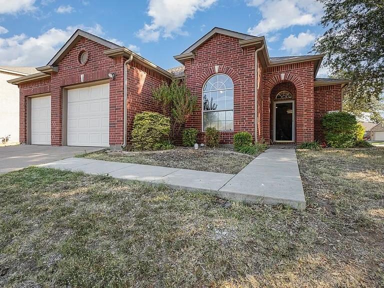 10502 Augusta Lane — photo