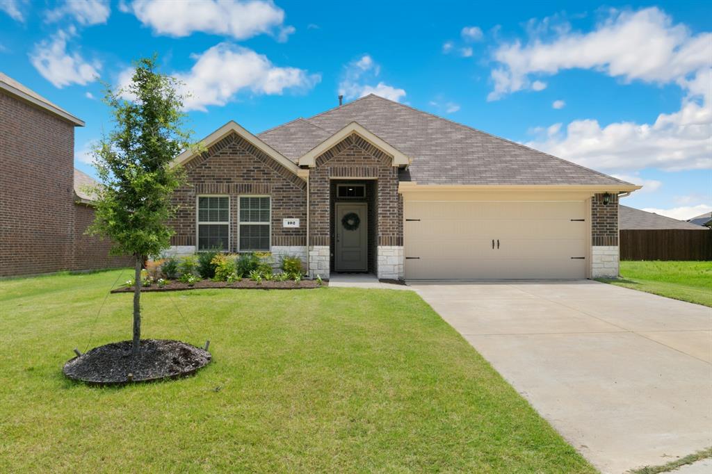 102 Sunberry Drive — photo