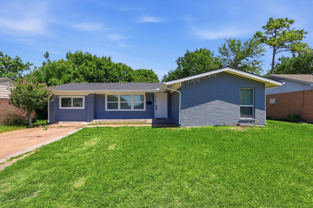 2715 Cary Drive — photo