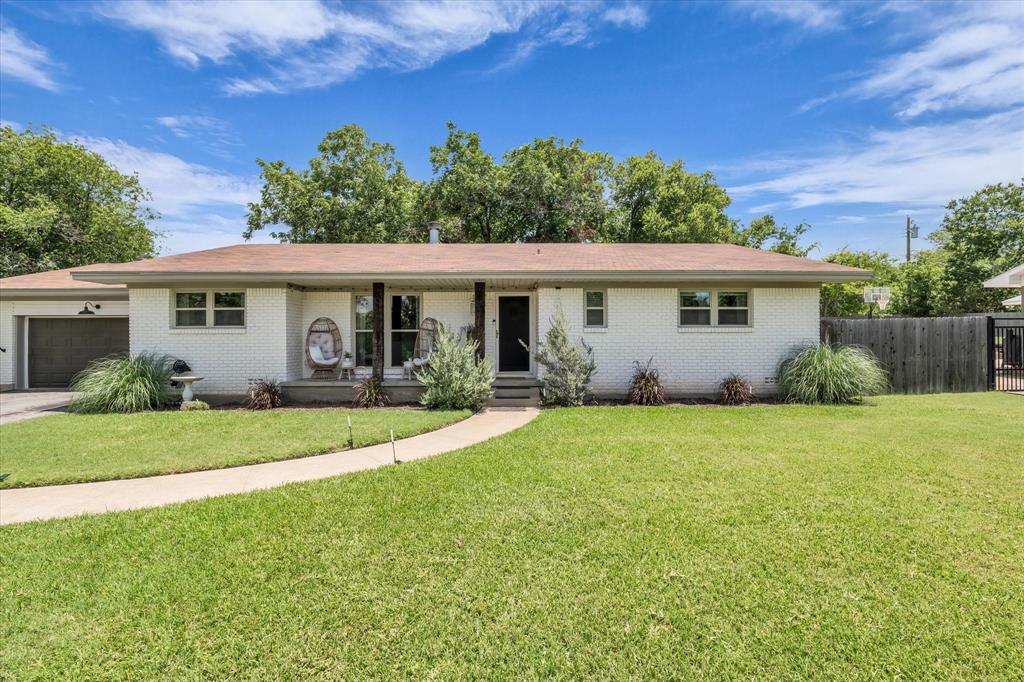 801 Gaywood Drive — photo