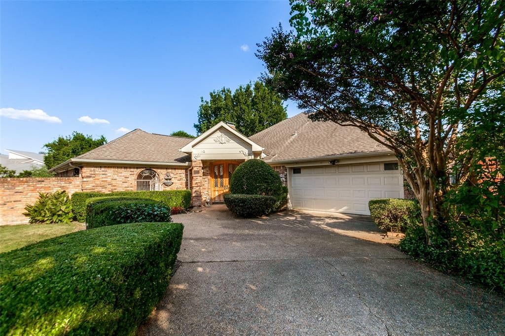 14784 Lochinvar Court — photo