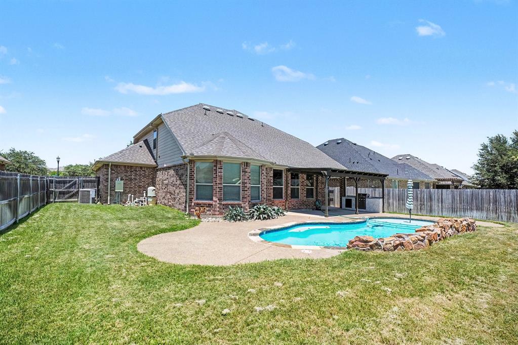 4310 Garden Path Lane — photo