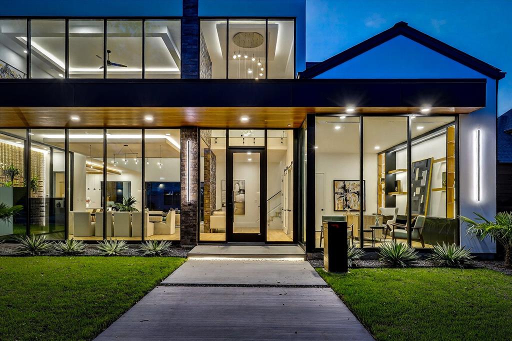 5723 Meletio Lane — photo