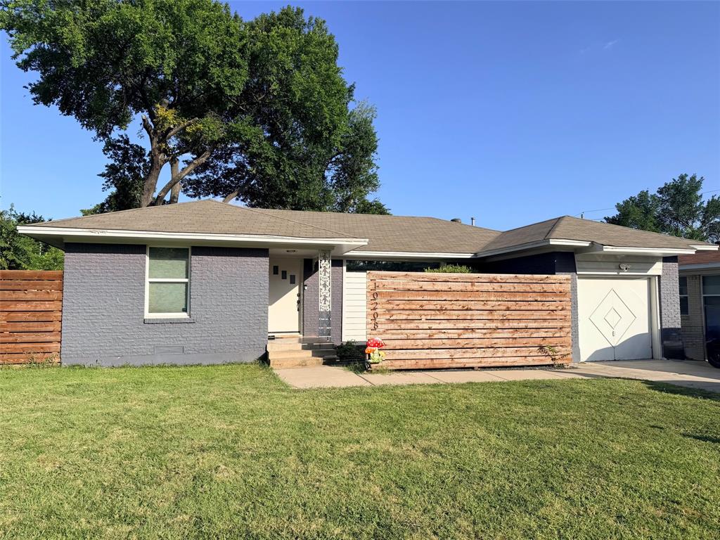 10208 San Lorenzo Drive — photo
