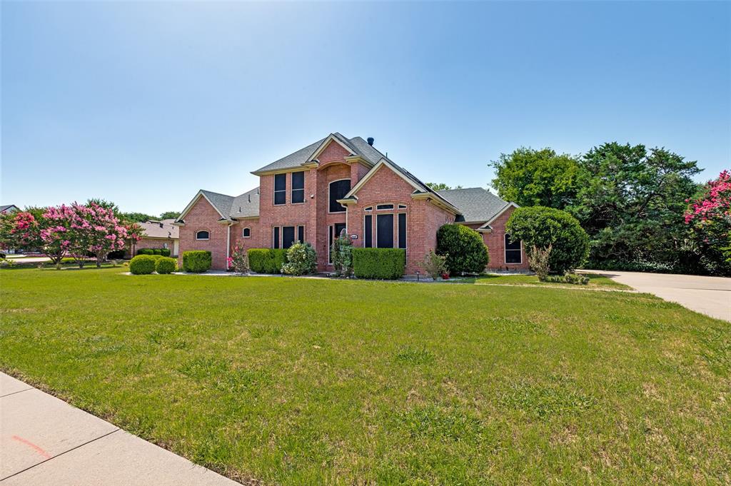 2828 S Lakeview Drive — photo