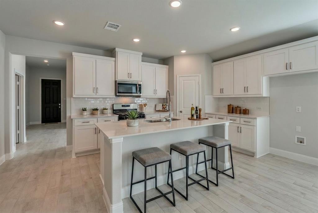 2902 Italia Terrace — photo